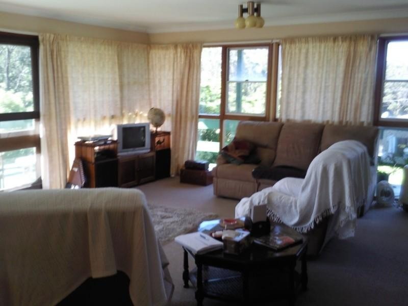 4 Parkview Parade, Mollymook NSW 2539