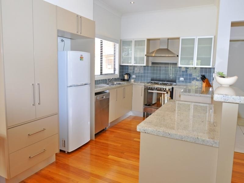 76 Carroll Avenue, Mollymook NSW 2539