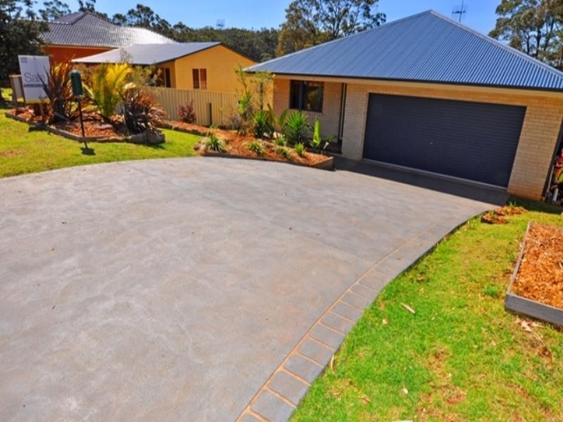 10 The Pannicle, Manyana NSW 2539
