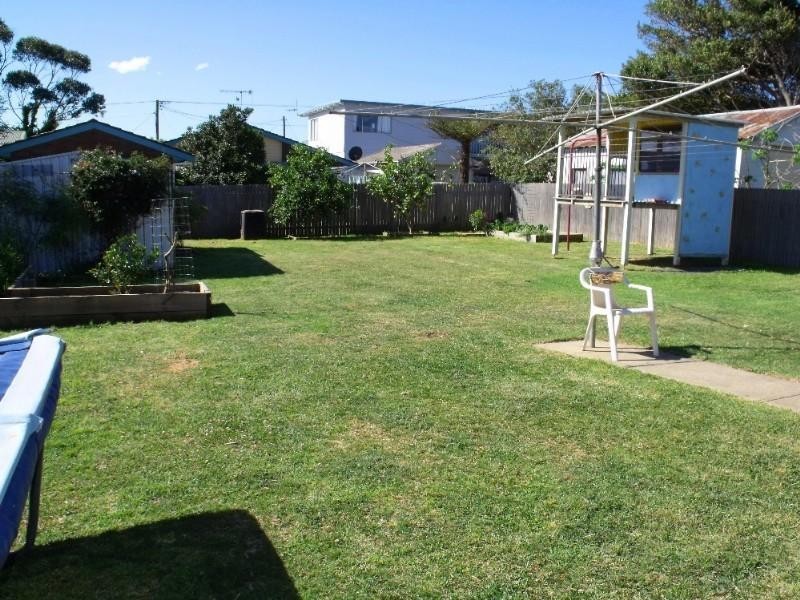 15 Powell Avenue, Ulladulla NSW 2539