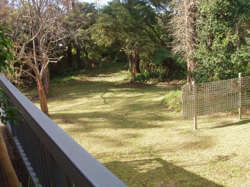 6 Lockhart Avenue, Mollymook NSW 2539