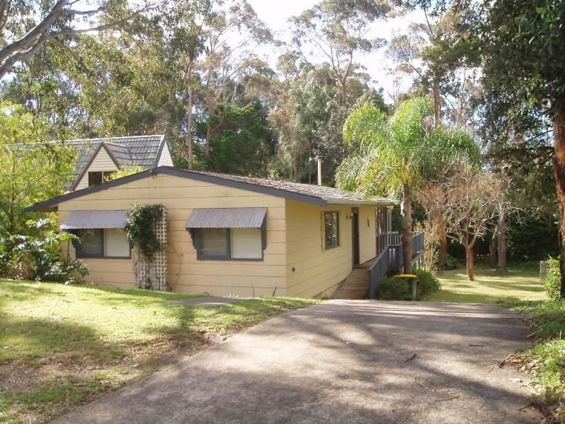 6 Lockhart Avenue, Mollymook NSW 2539