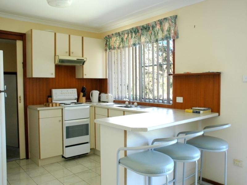 17 Conley Avenue, Lake Conjola NSW 2539