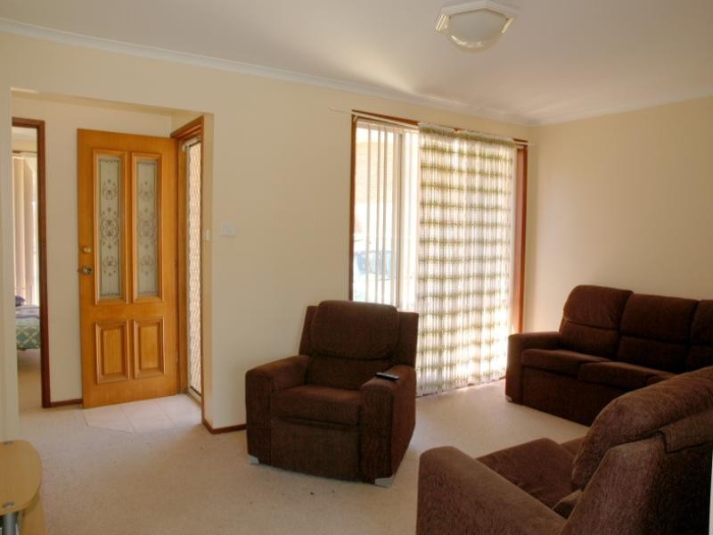 17 Conley Avenue, Lake Conjola NSW 2539