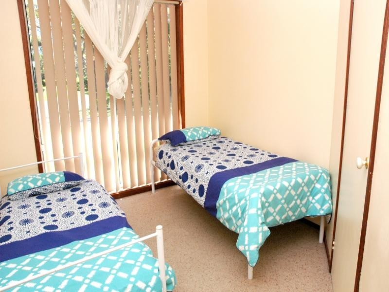 17 Conley Avenue, Lake Conjola NSW 2539