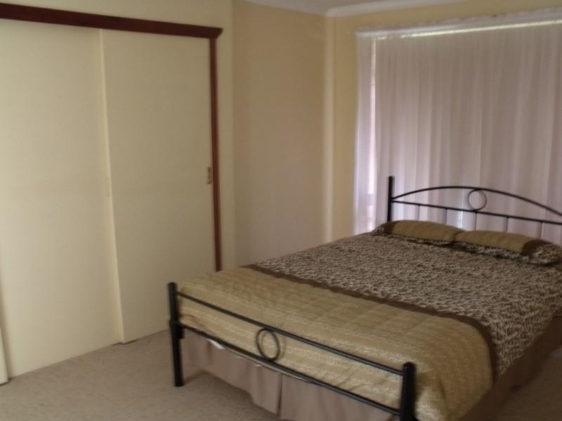 17 Conley Avenue, Lake Conjola NSW 2539