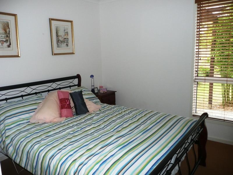 8 Conley Avenue, Lake Conjola NSW 2539