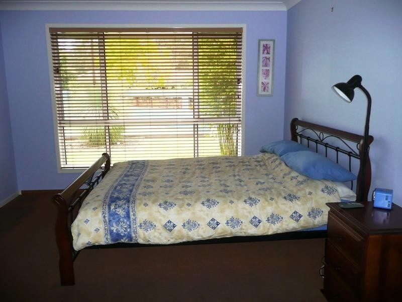 8 Conley Avenue, Lake Conjola NSW 2539