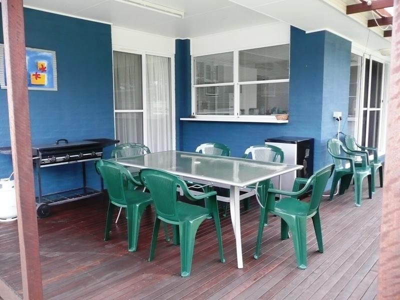 8 Conley Avenue, Lake Conjola NSW 2539