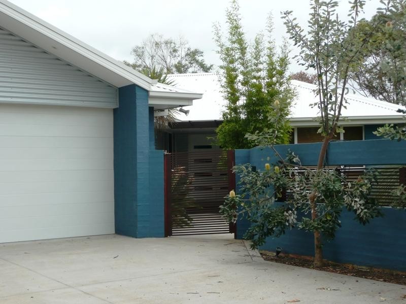 8 Conley Avenue, Lake Conjola NSW 2539