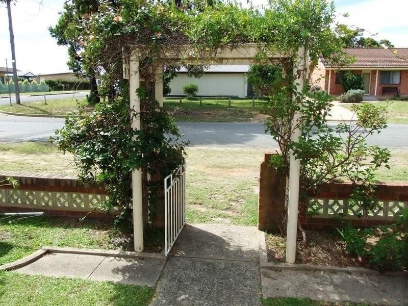 20 Powell Avenue, Ulladulla NSW 2539