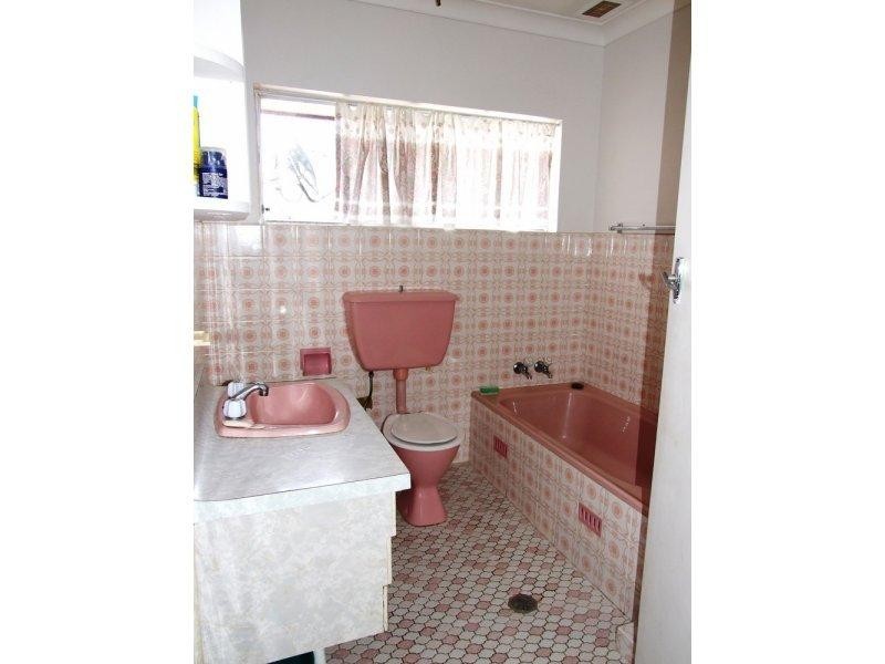 20 Powell Avenue, Ulladulla NSW 2539