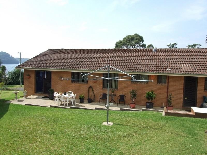 33 Kurrajong Crescent, Conjola Park NSW 2539