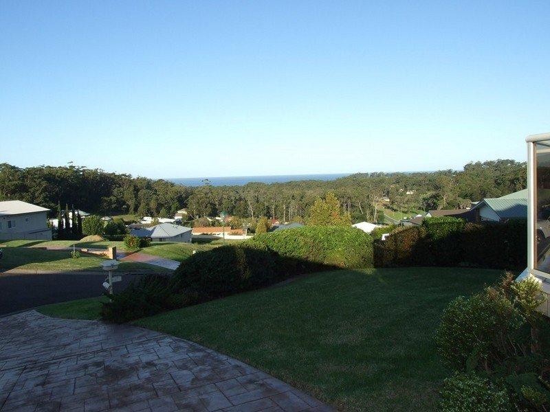8 The Green, Mollymook NSW 2539