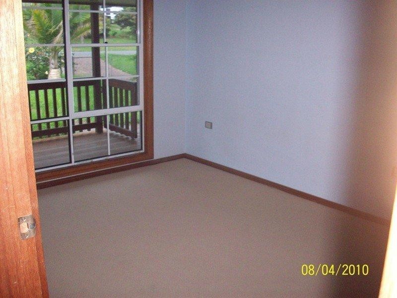 20 Cornfield Parade, Fishermans Paradise NSW 2539