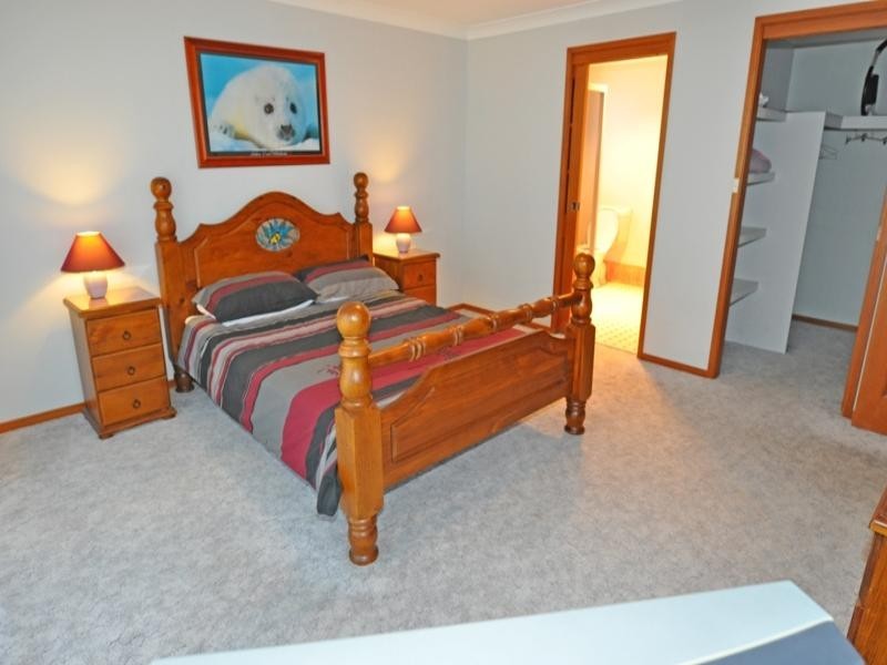 11 The Haven, Mollymook NSW 2539