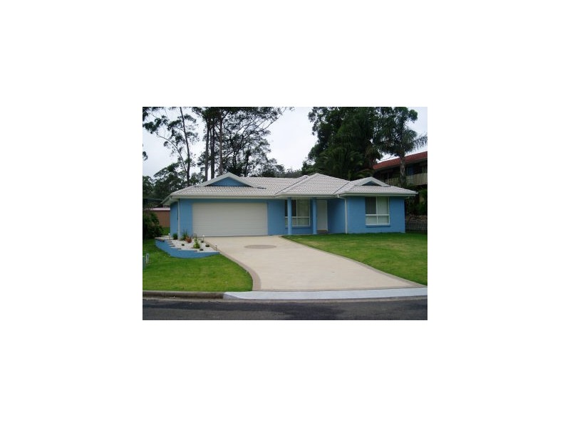 2 Hoylake Grove, Lake Conjola NSW 2539