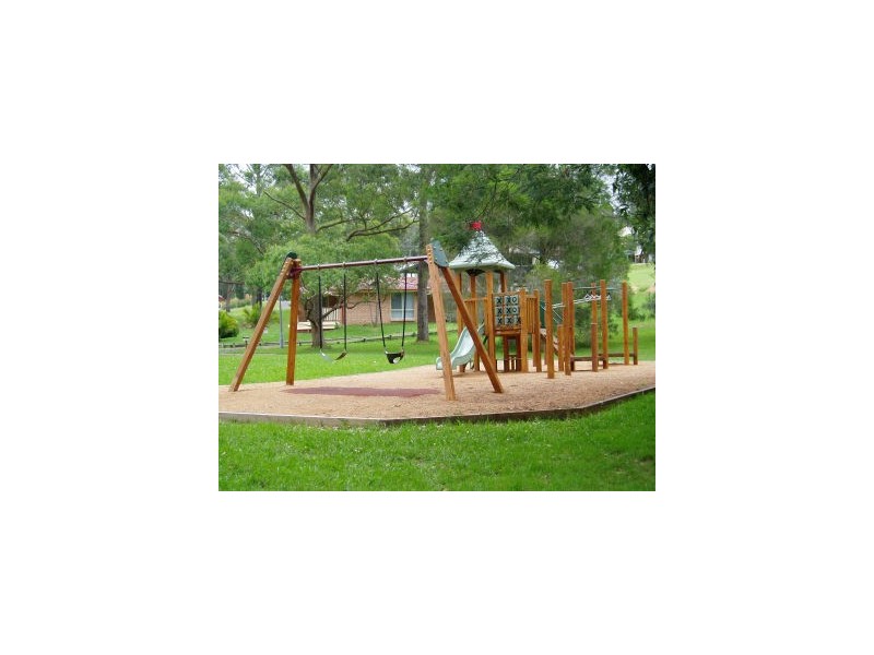 2 Hoylake Grove, Lake Conjola NSW 2539