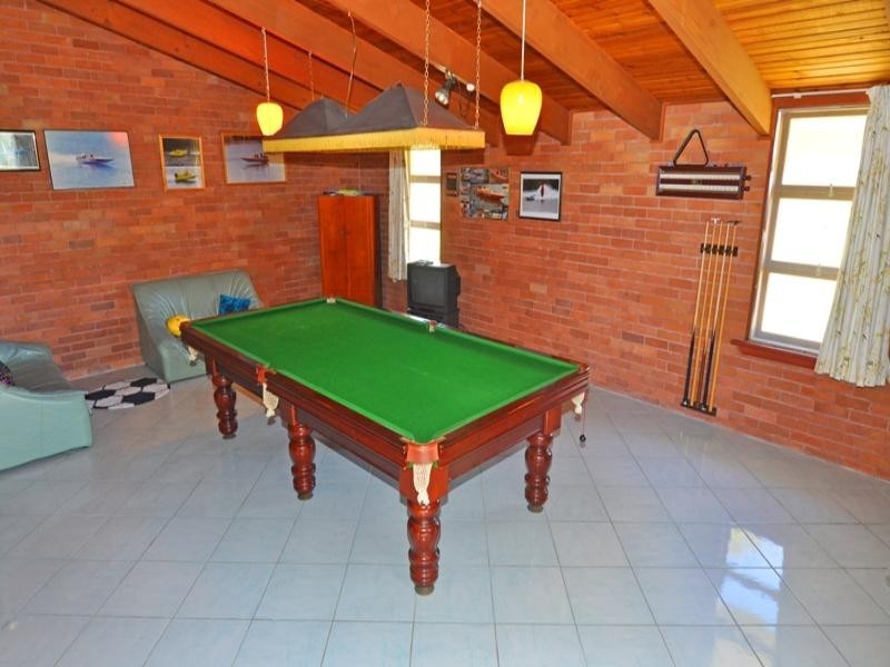 27 Seaside Parade, Dolphin Point NSW 2539