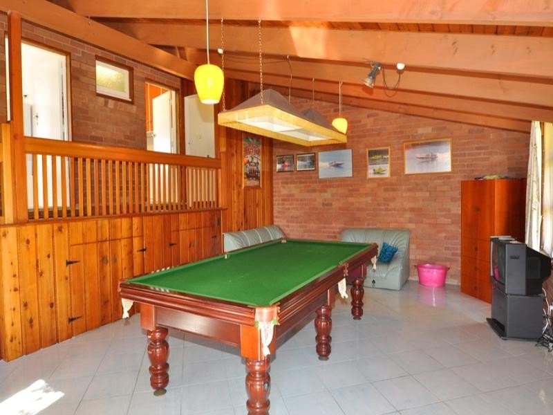 27 Seaside Parade, Dolphin Point NSW 2539