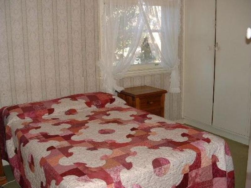 77 Golf Avenue, Mollymook NSW 2539