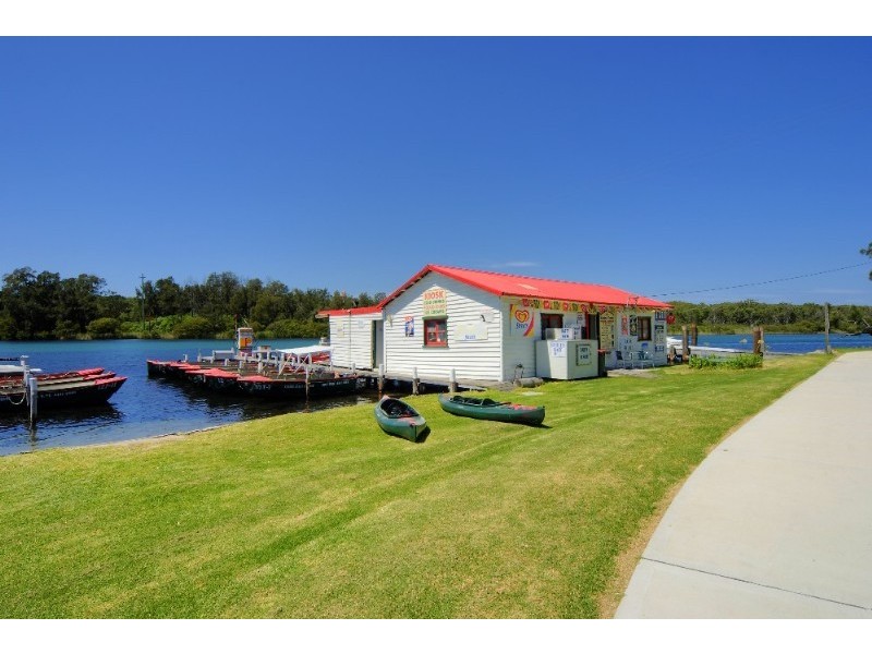 Marine Centre Jacobs Drive, Sussex Inlet NSW 2540