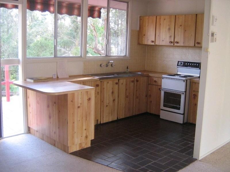 37 Buckland Street, Mollymook NSW 2539