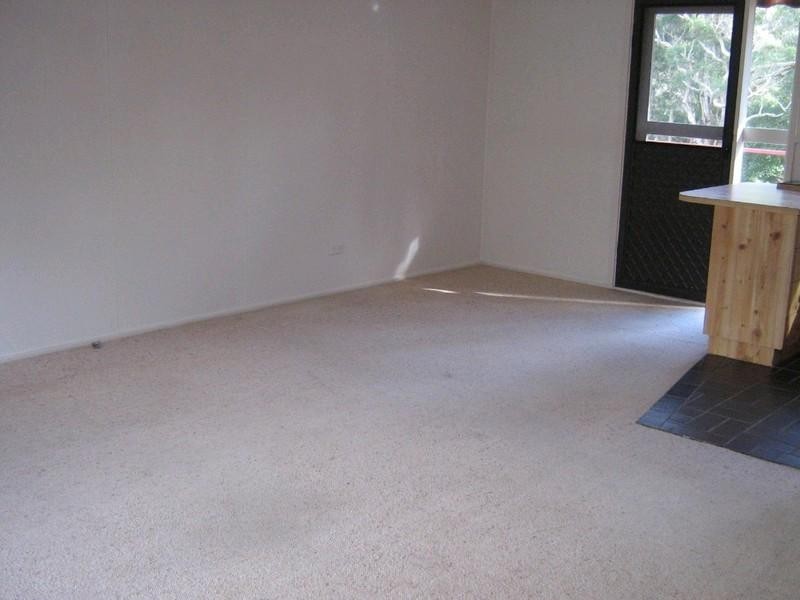 37 Buckland Street, Mollymook NSW 2539