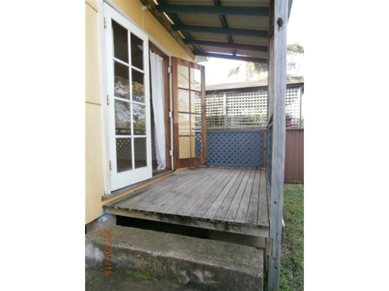 52 Dunalban Avenue, Woy Woy NSW 2256