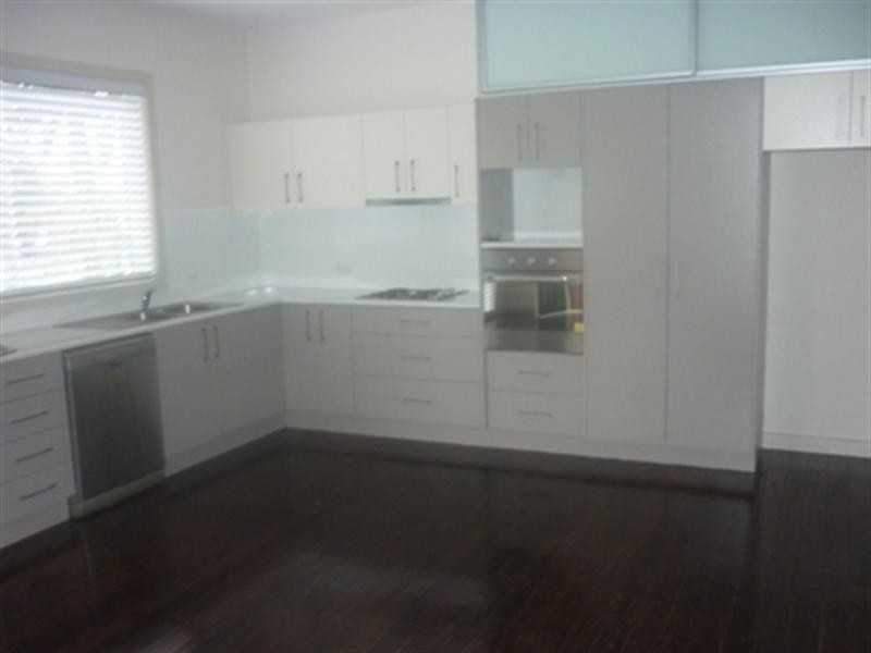 16 Clifford Street, Umina Beach NSW 2257