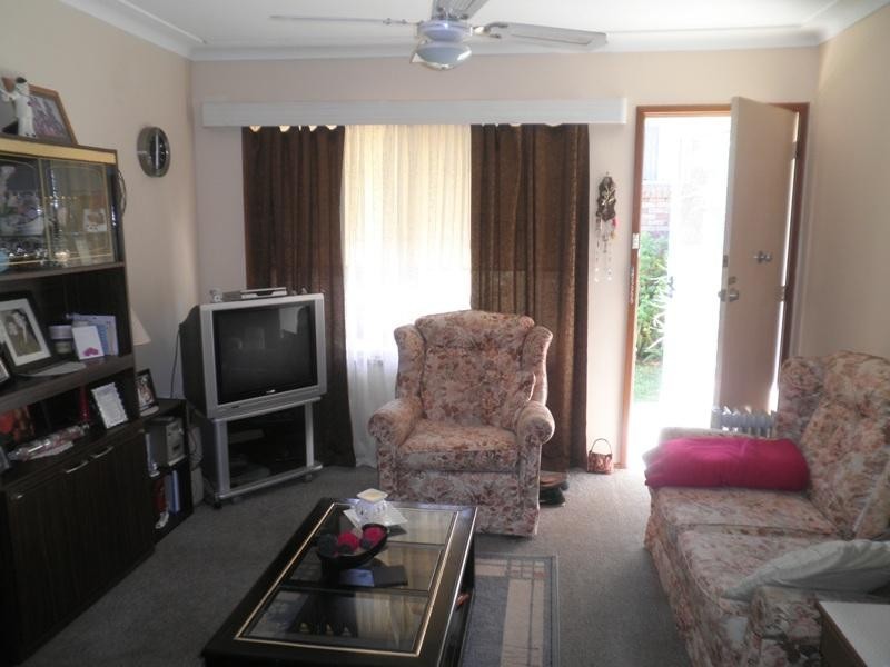 37 Angler Street, Woy Woy NSW 2256