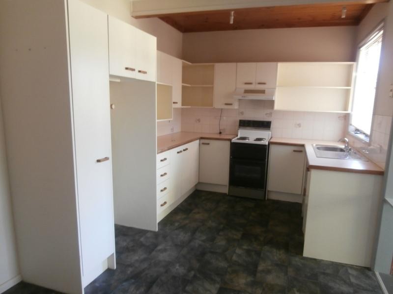 245 Henry Parry Drive, North Gosford NSW 2250