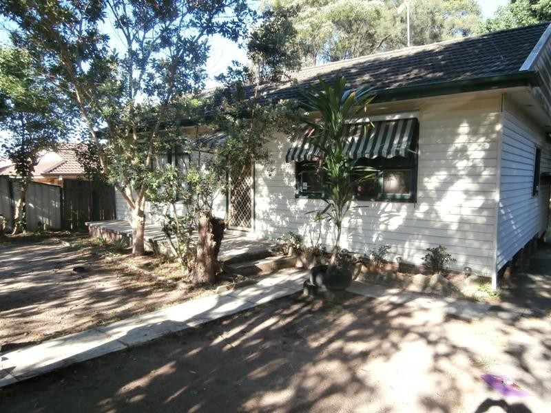 245 Henry Parry Drive, North Gosford NSW 2250
