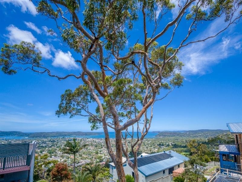 9 The Palisade, Umina Beach NSW 2257