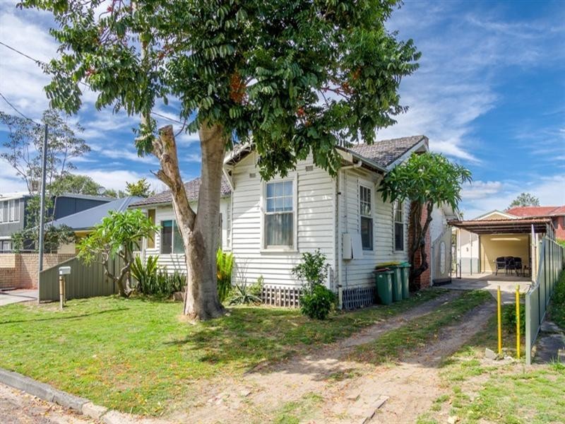 85 Booker Bay Road, Booker Bay NSW 2257