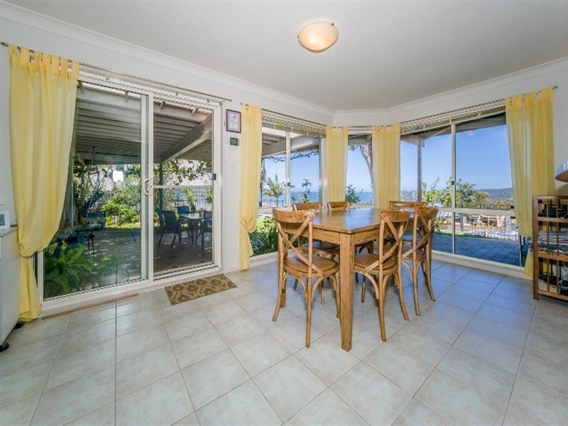 9 The Palisade, Umina Beach NSW 2257
