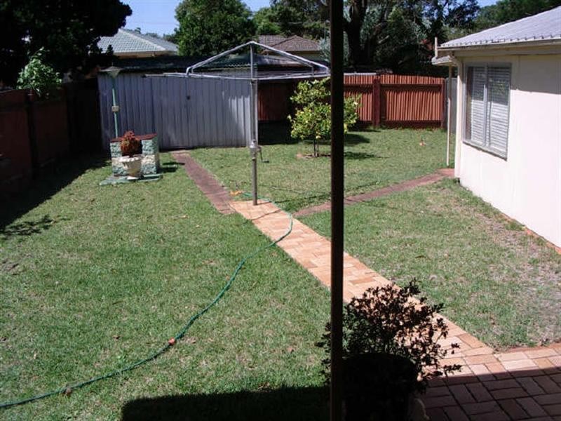 90 Springwood Street, Umina Beach NSW 2257