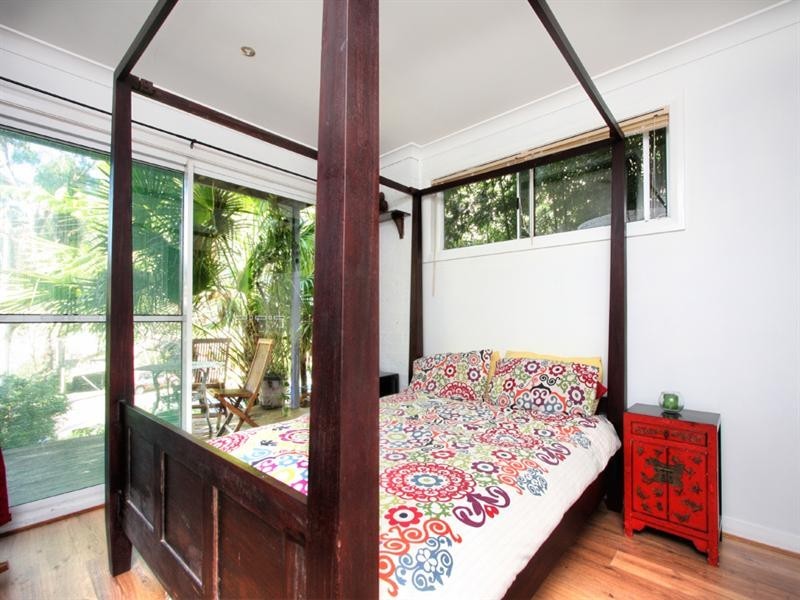 9 Palmtree Grove, Umina Beach NSW 2257