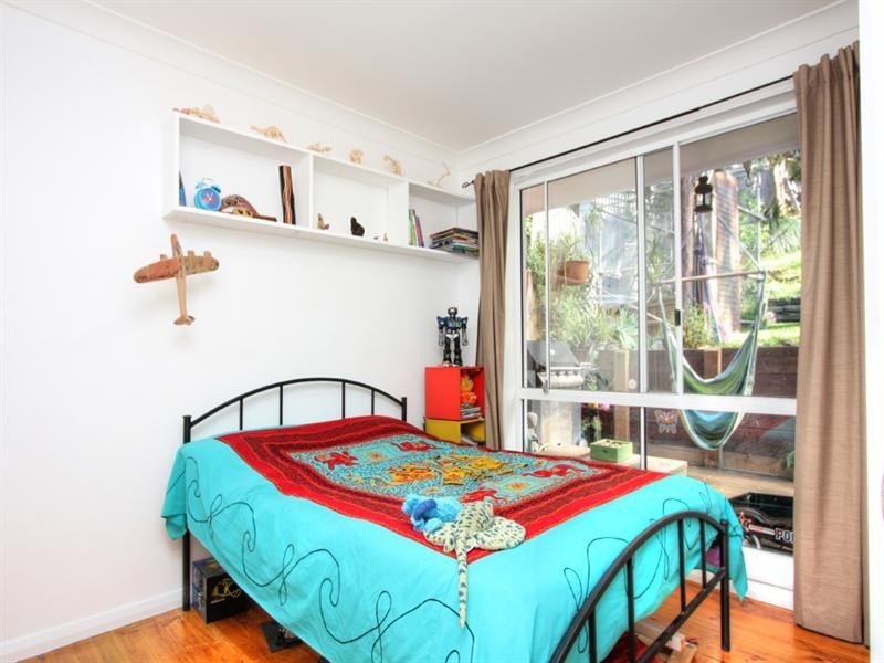 9 Palmtree Grove, Umina Beach NSW 2257