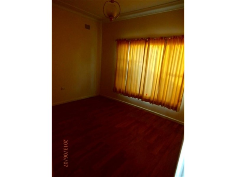 9 Cambridge Street, Umina Beach NSW 2257