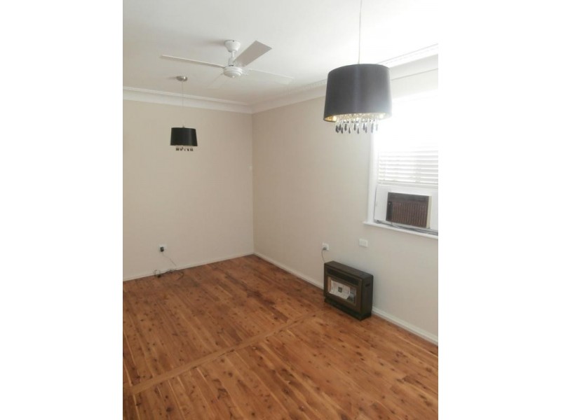 19 Banksia Street, Ettalong Beach NSW 2257