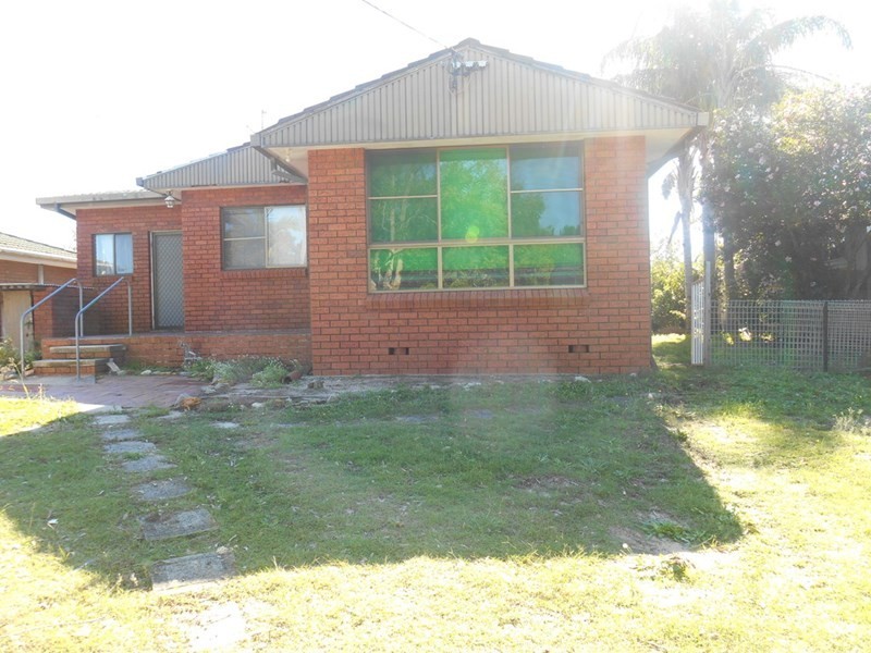 9 Cambridge Street, Umina Beach NSW 2257