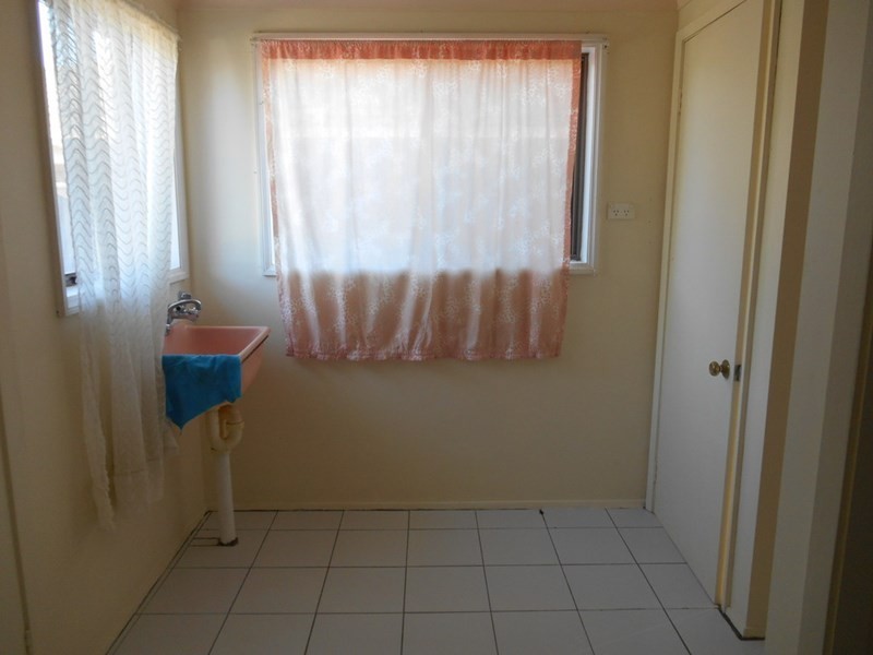 9 Cambridge Street, Umina Beach NSW 2257