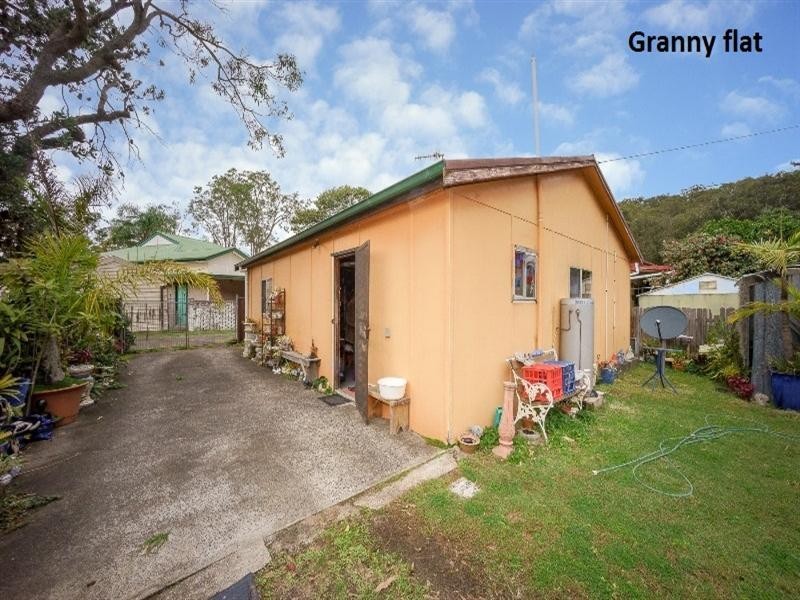 10 Sylvania Road, Umina Beach NSW 2257