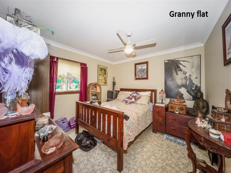 10 Sylvania Road, Umina Beach NSW 2257