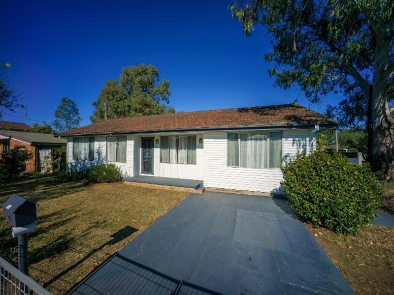 4 Veron Road, Umina Beach NSW 2257
