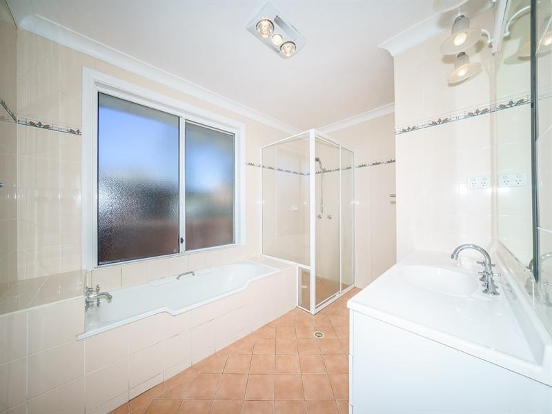 4 Veron Road, Umina Beach NSW 2257