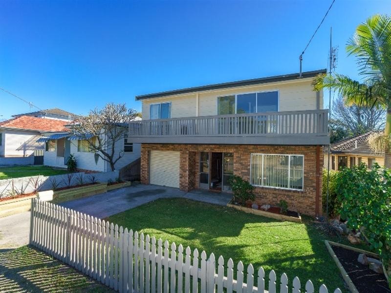 17 Moana Street, Woy Woy NSW 2256