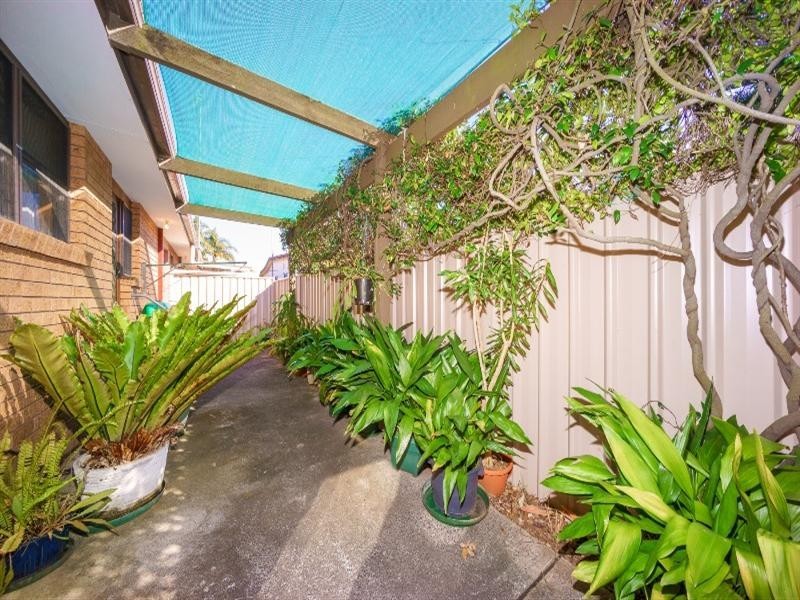 2/73 Cambridge Street, Umina Beach NSW 2257