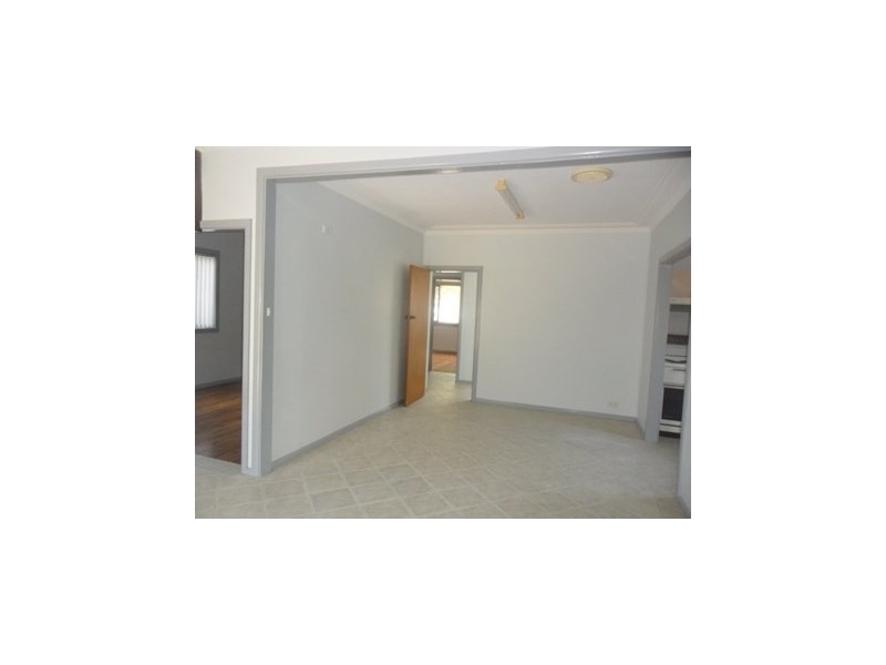 18 Birdwood Avenue, Umina Beach NSW 2257